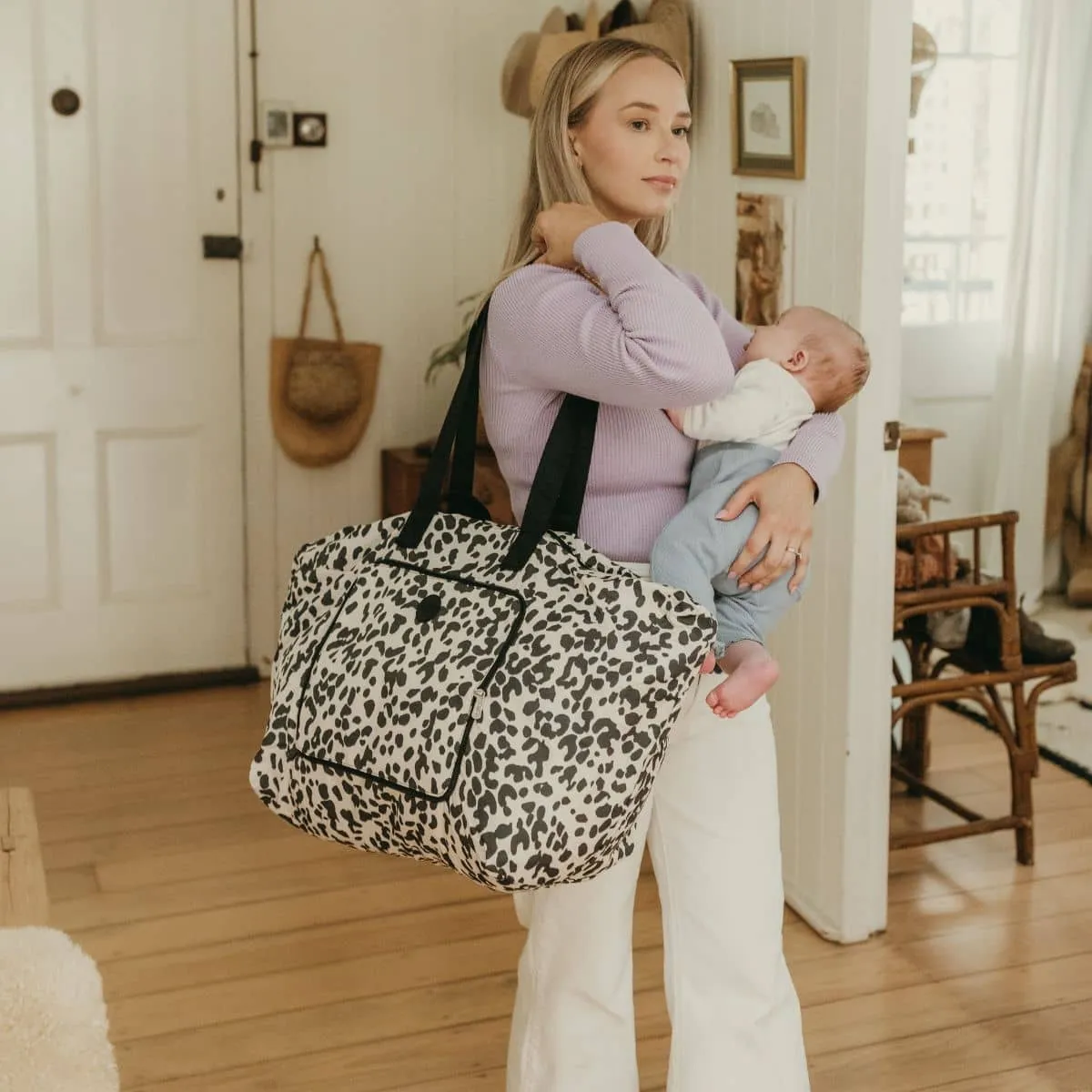 OiOi Fold Up Tote - Leopard