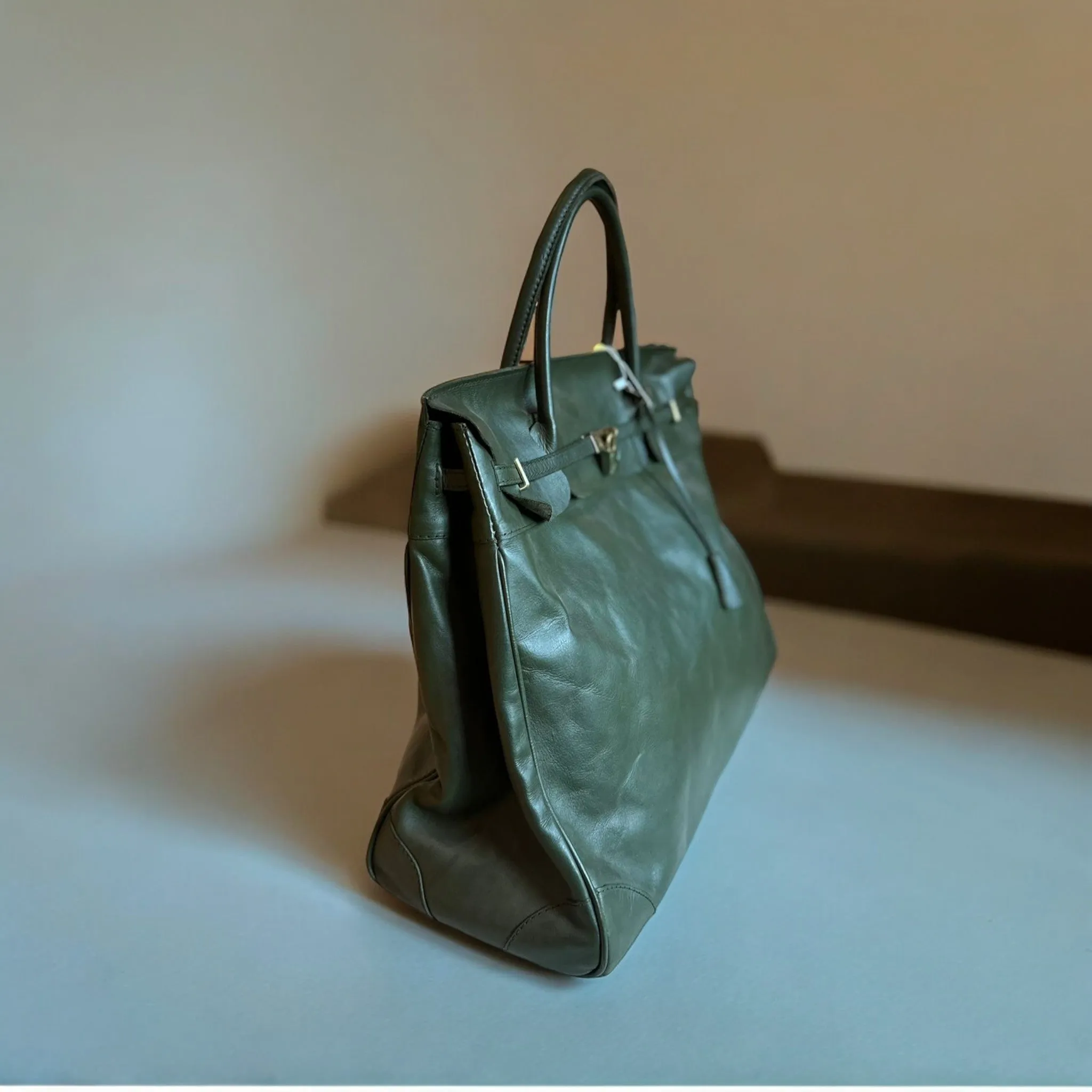 Weekender green olive bag